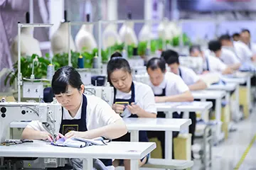 High-efficiency apparel production line